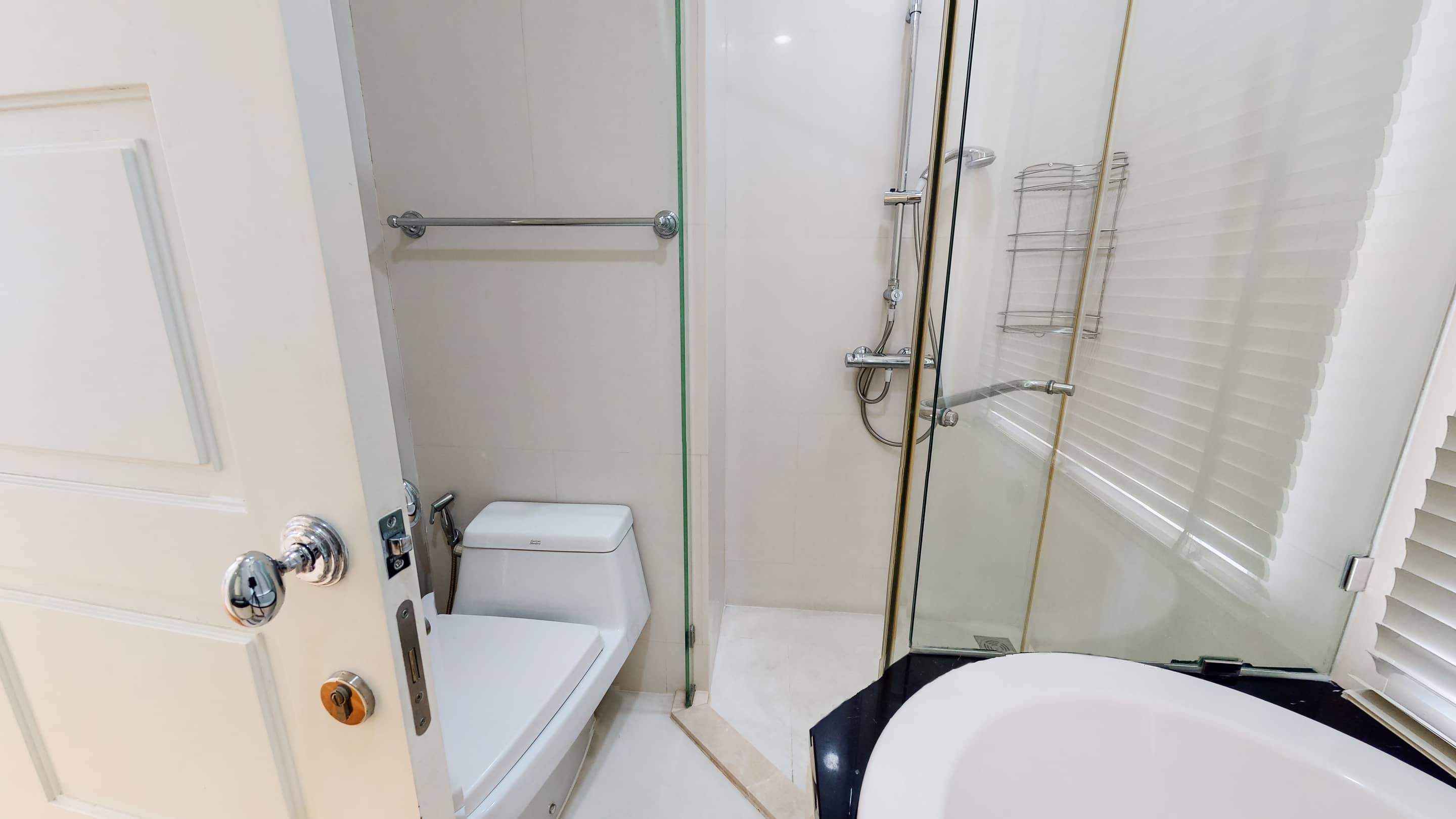 Royce Private Residences, unit published with the listing