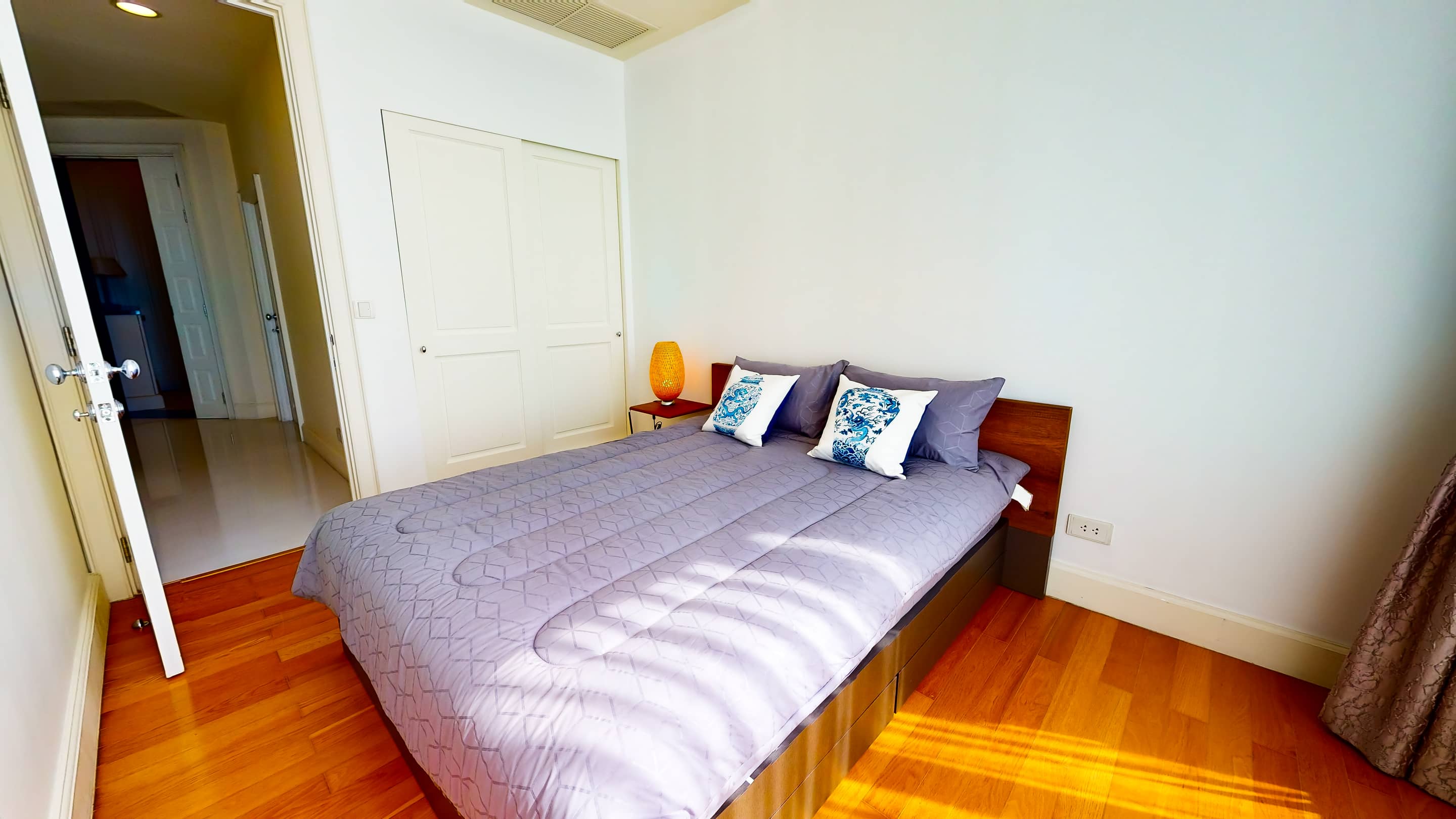 Royce Private Residences, unit published with the listing