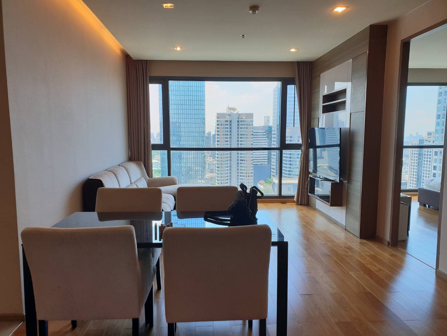 The Address Sathorn, unit published on the PropertyScout card