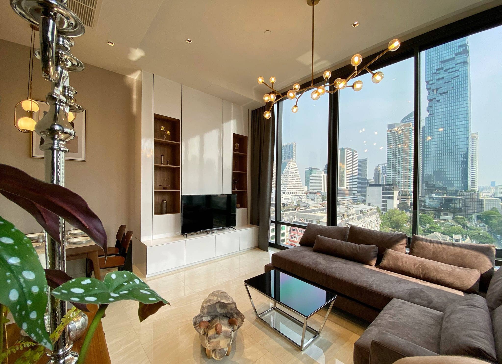 Ashton Silom, unit published with the listing