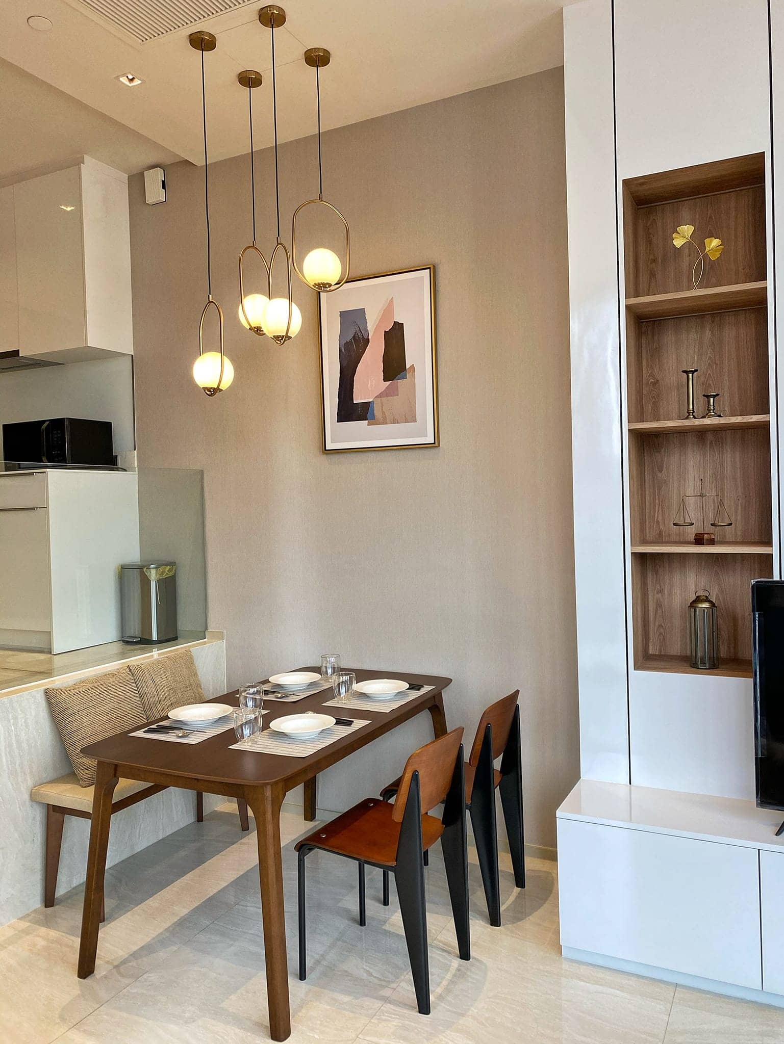 Ashton Silom, unit published with the listing
