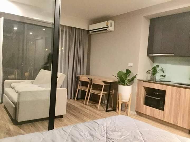 Blossom Condo @ Sathorn-Charoenrat, living room published on the PropertyScout card