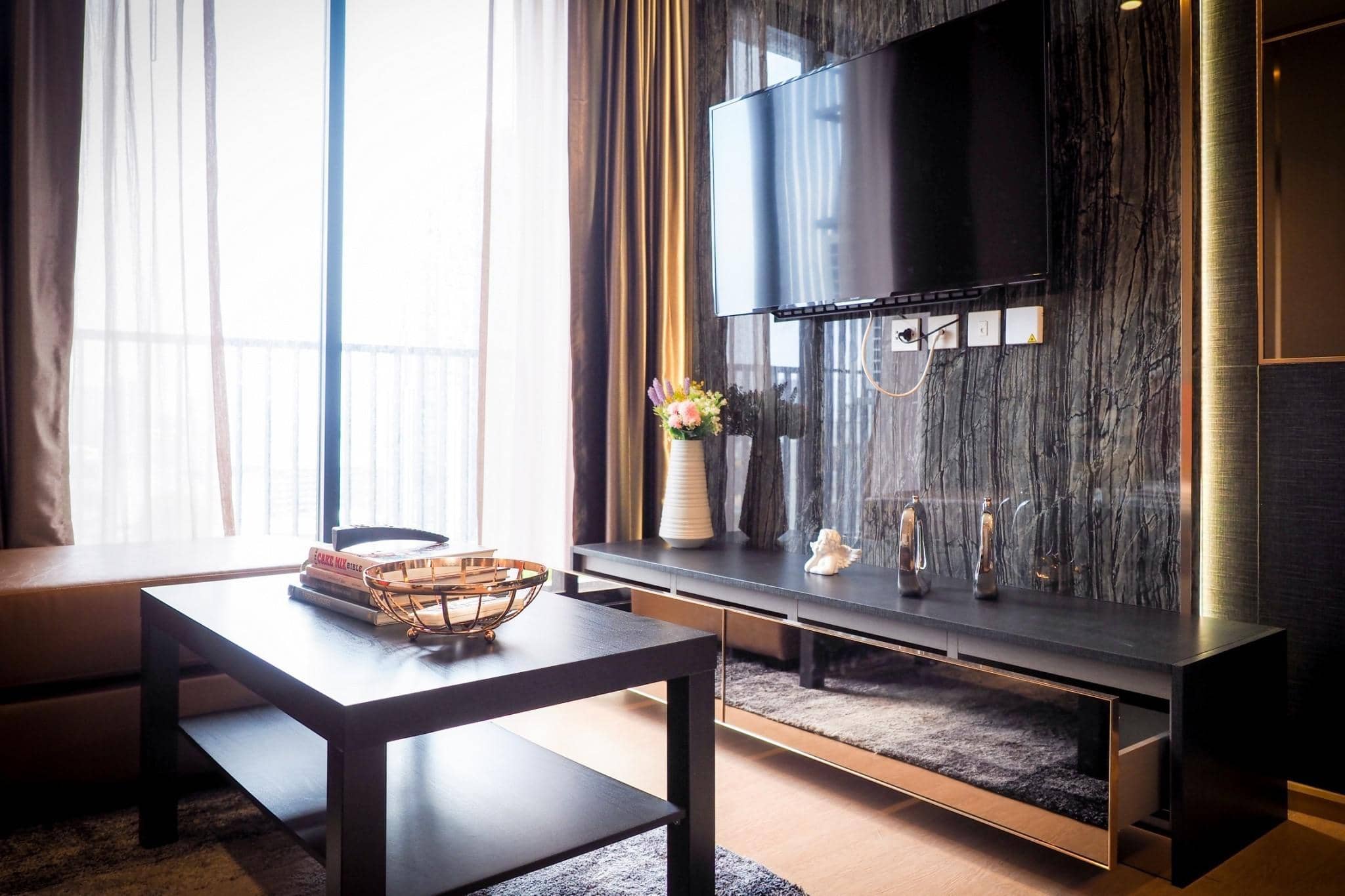 Maru Ekkamai 2, living room published on the PropertyScout card