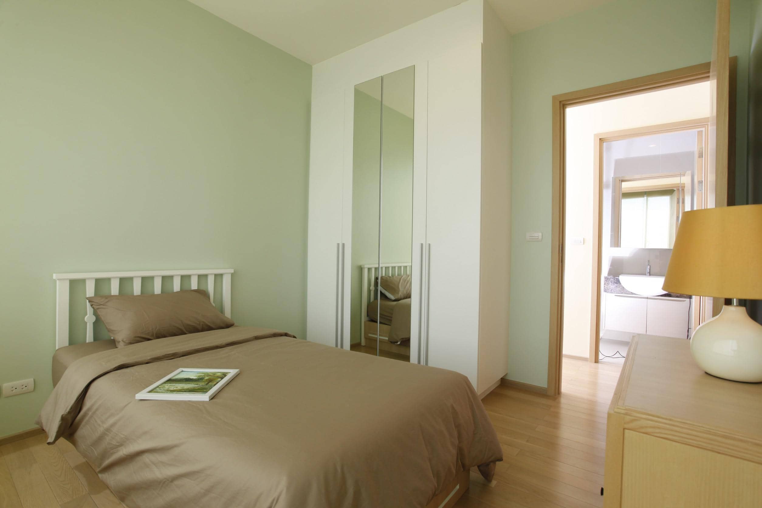 39 By Sansiri, bedroom published with the listing