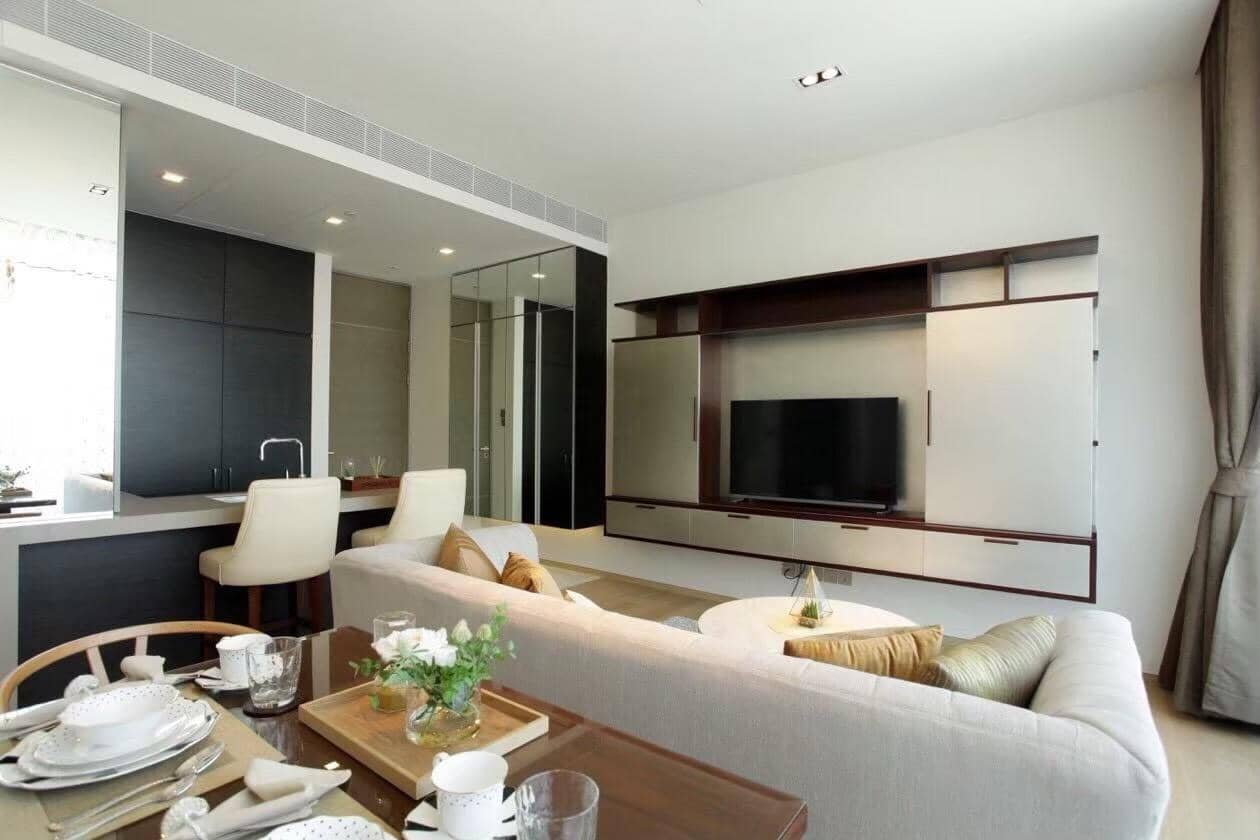 Saladaeng One, living room published on the PropertyScout card