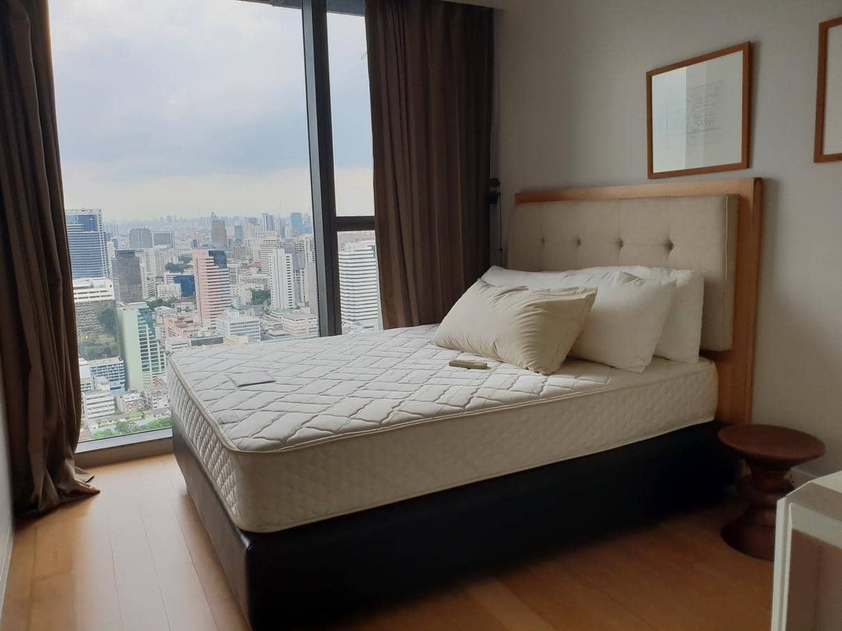 The Met Sathorn, bedroom published on the PropertyScout card