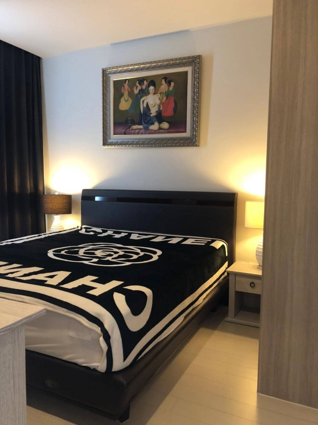 Noble Ploenchit, bedroom published with the listing