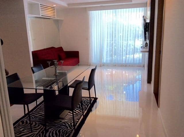 Siri On 8 Sukhumvit 8, living room published on the PropertyScout card