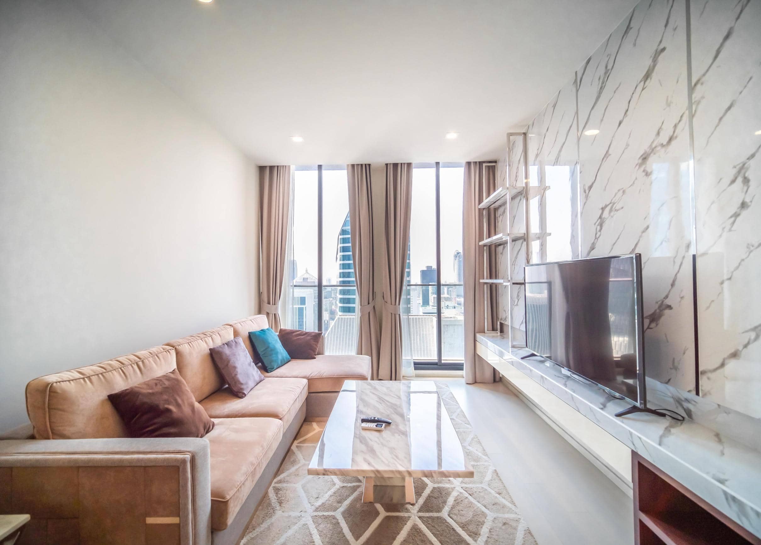 Noble Ploenchit, living room published with the listing