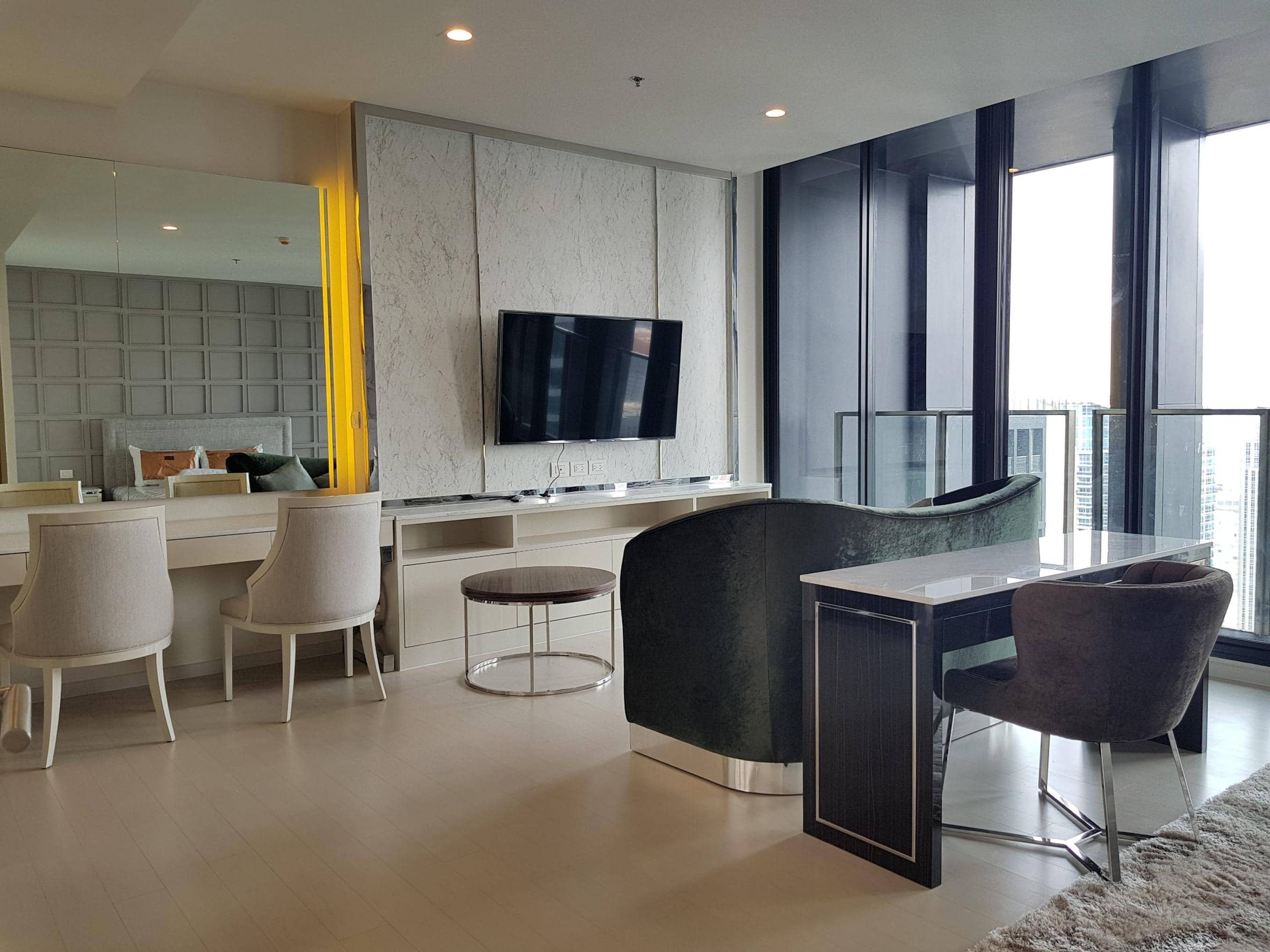 Noble Ploenchit, living room published with the listing