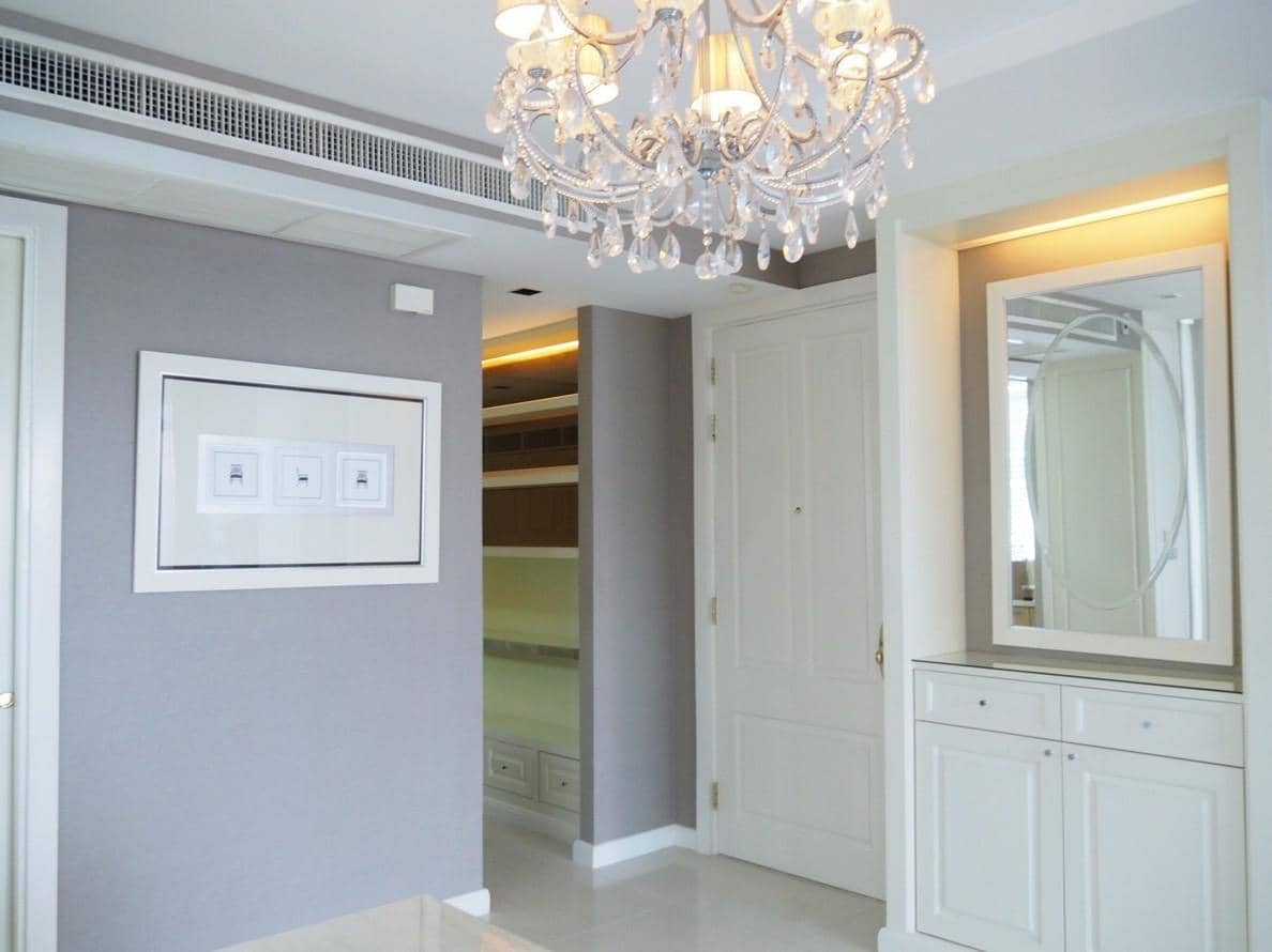 Athenee Residence, living room published with the listing