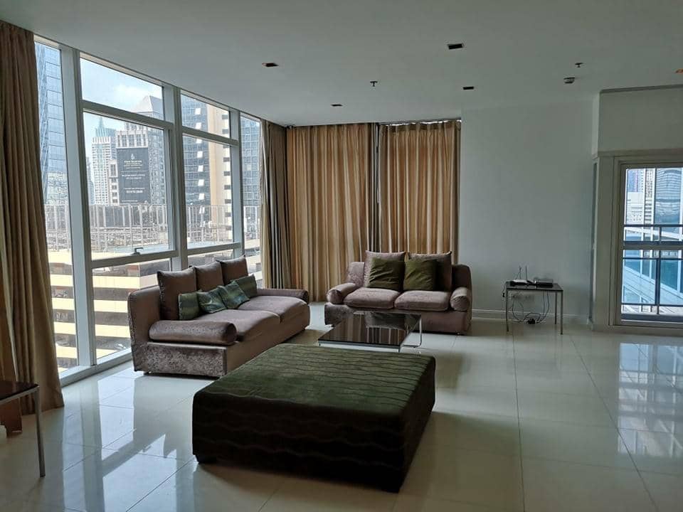 Athenee Residence, living room published with the listing