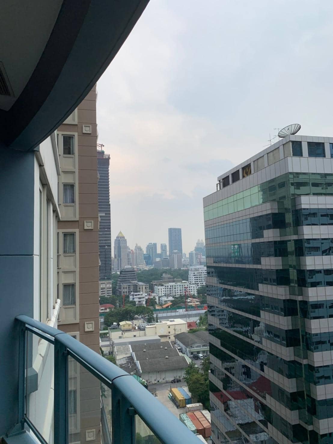 Q Langsuan, view published with the listing