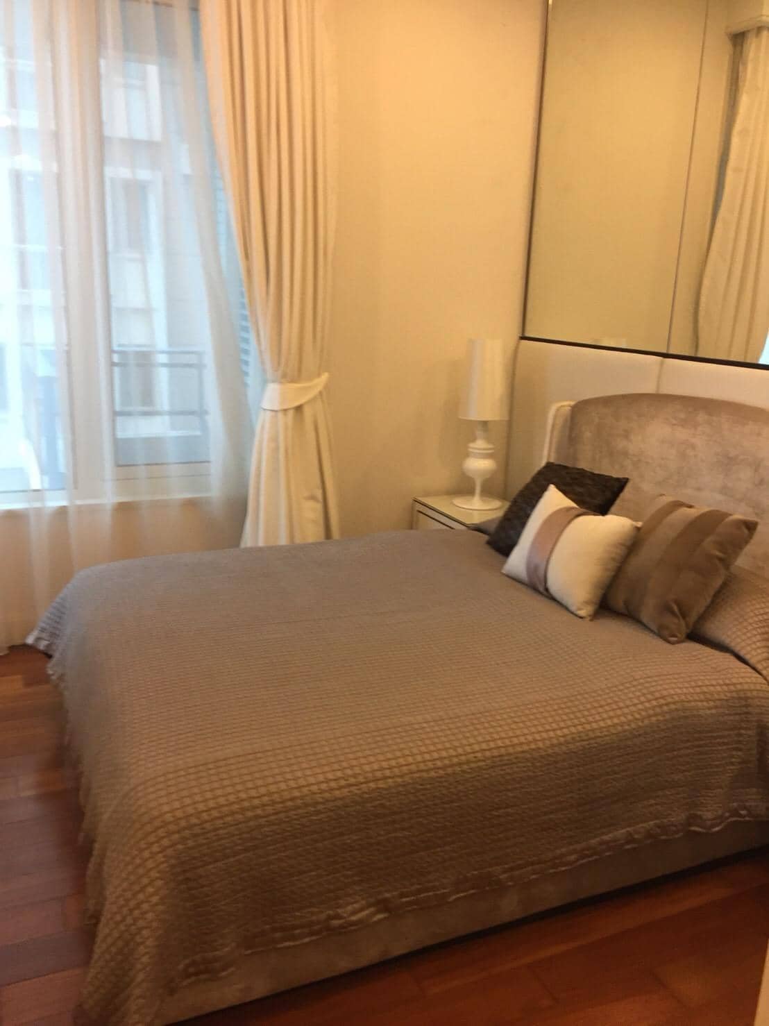 Q Langsuan, bedroom published with the listing