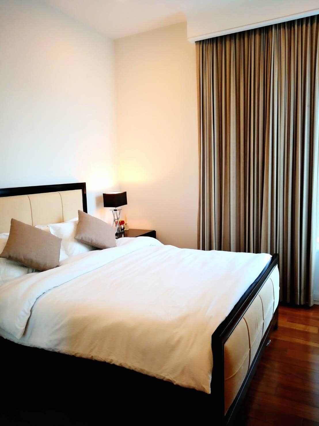 Q Langsuan, bedroom published with the listing