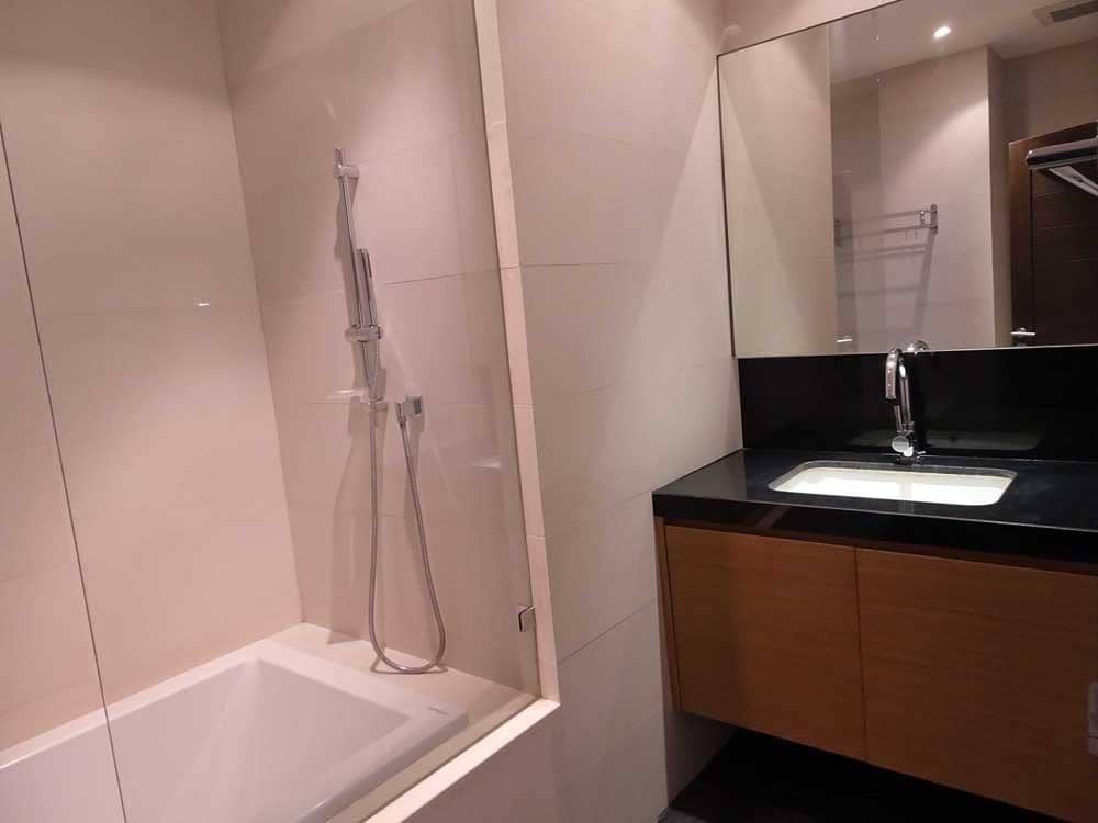 Eight Thonglor Residence, bathroom published on the PropertyScout card