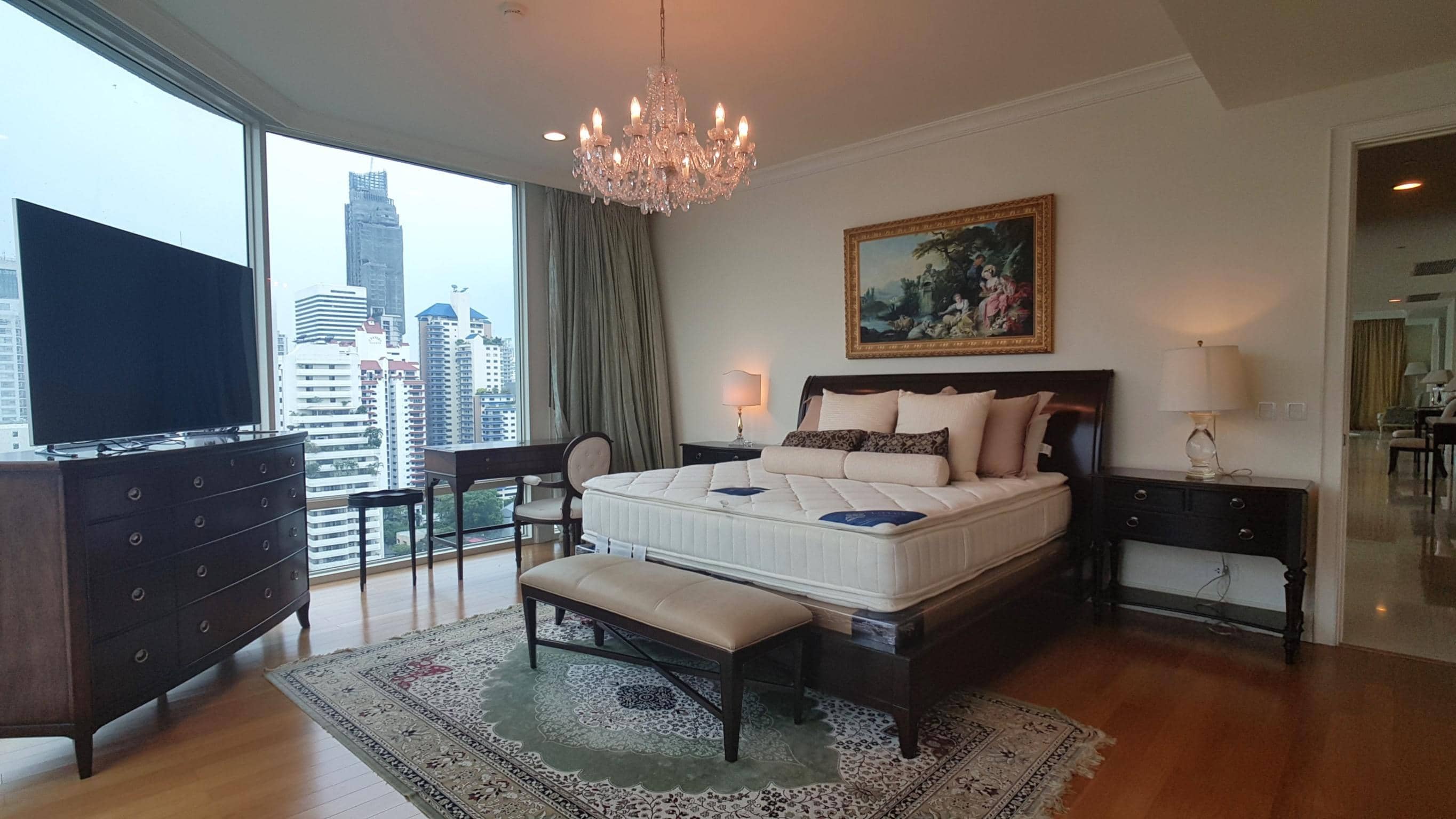 Royce Private Residences, bedroom published with the listing