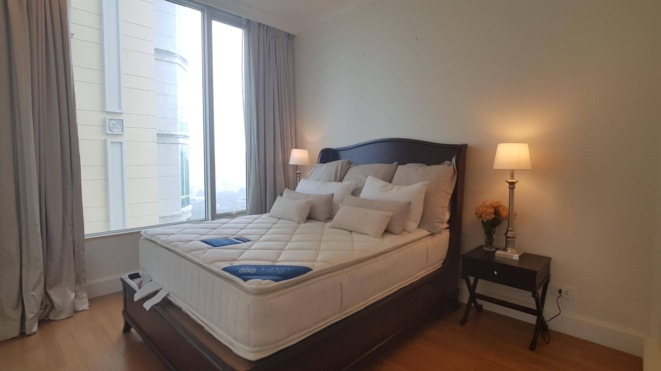 Royce Private Residences, bedroom published with the listing