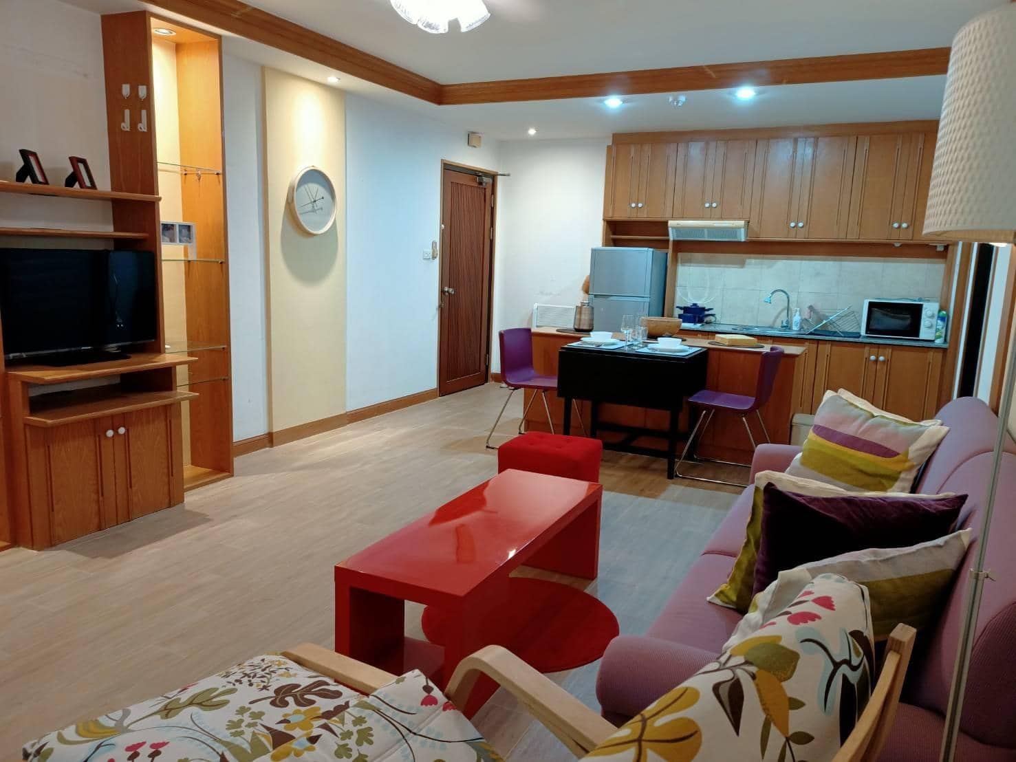 Pipat Place Condominium, living room published on the PropertyScout card