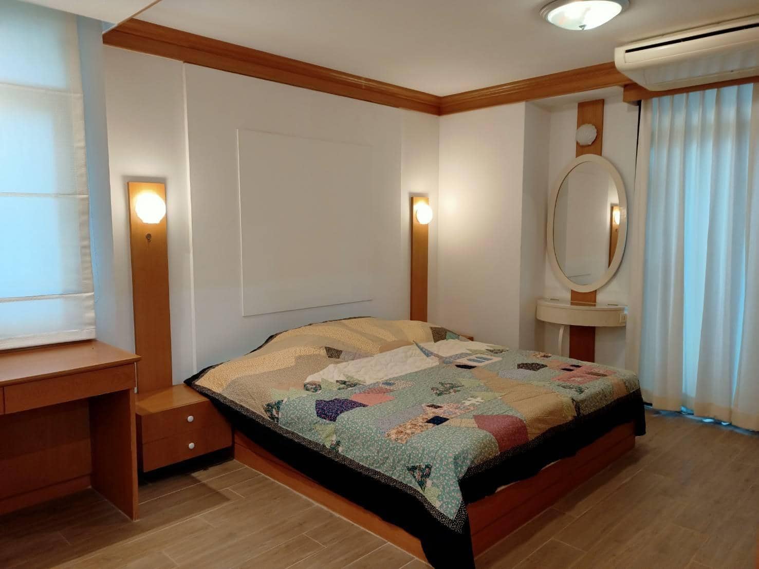 Pipat Place Condominium, bedroom published on the PropertyScout card