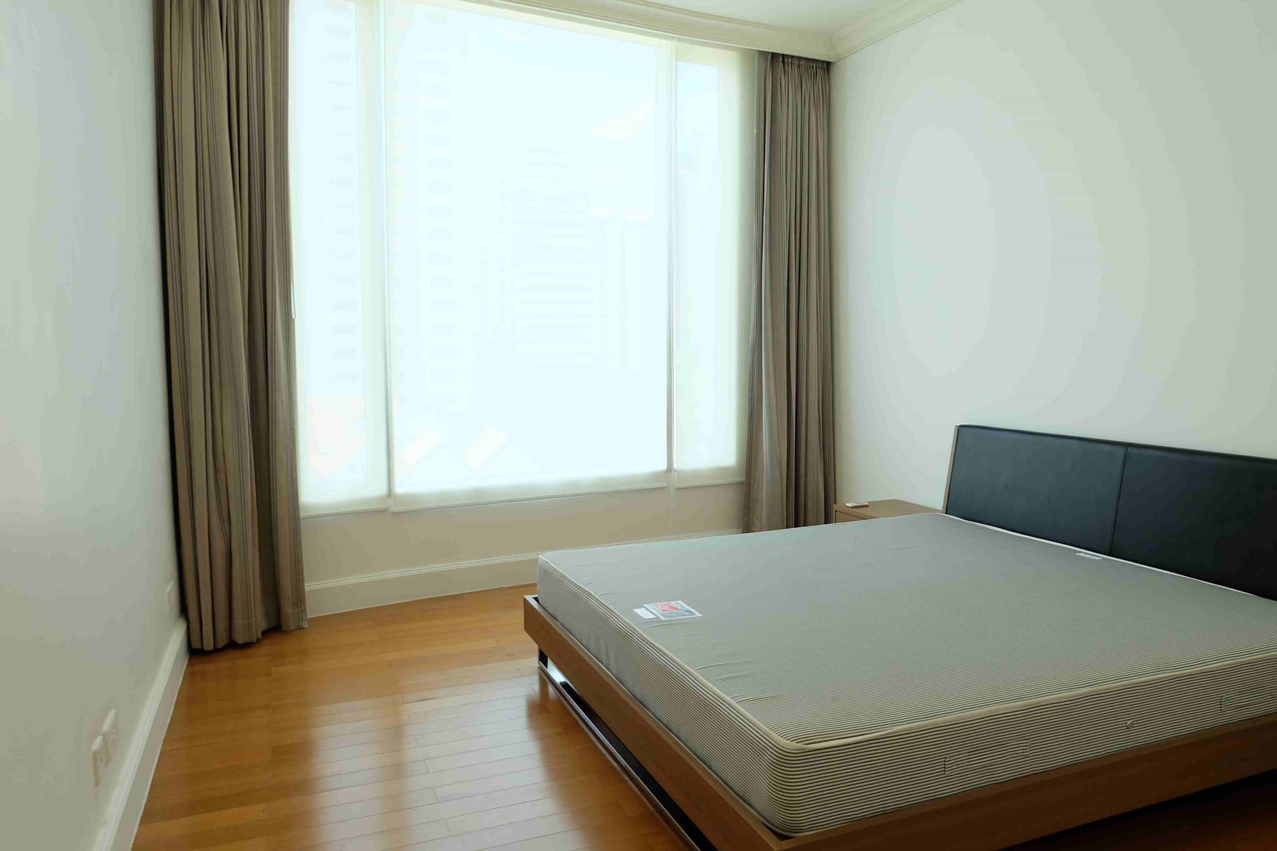 Royce Private Residences, bedroom published with the listing