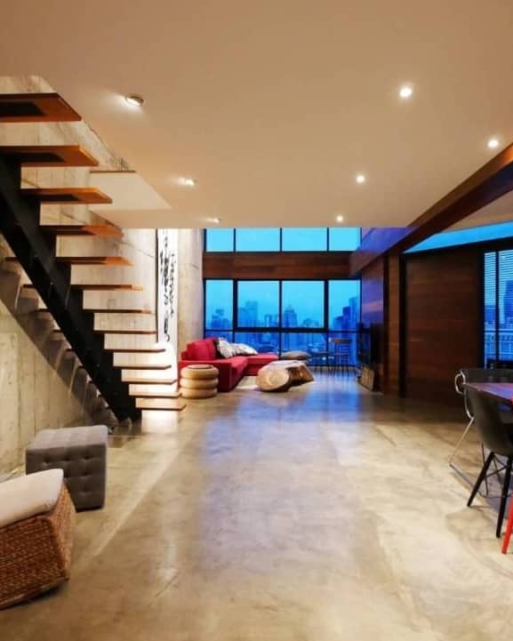 The Rajdamri, living room published with the listing