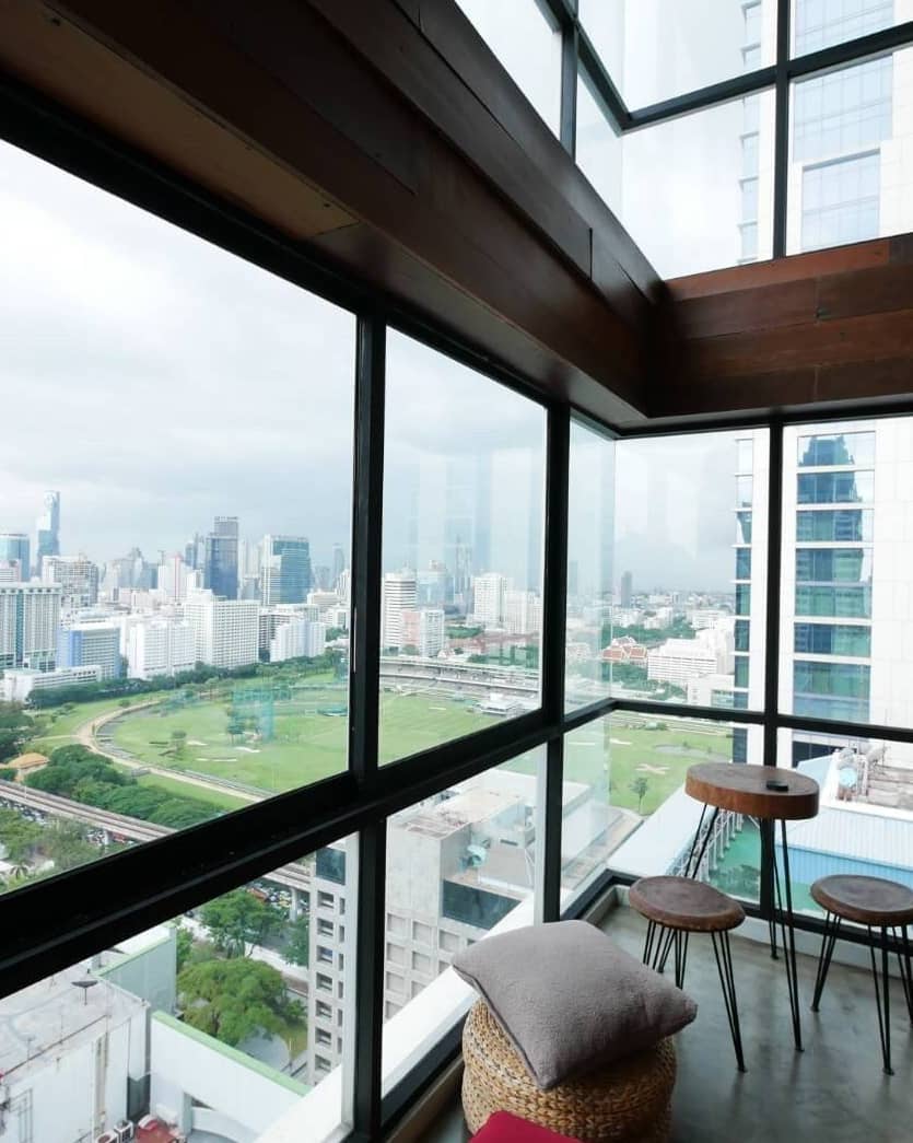 The Rajdamri, living room published with the listing