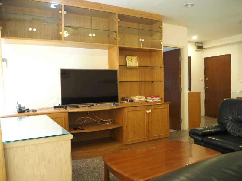 Saranjai Mansion, living room published on the PropertyScout card