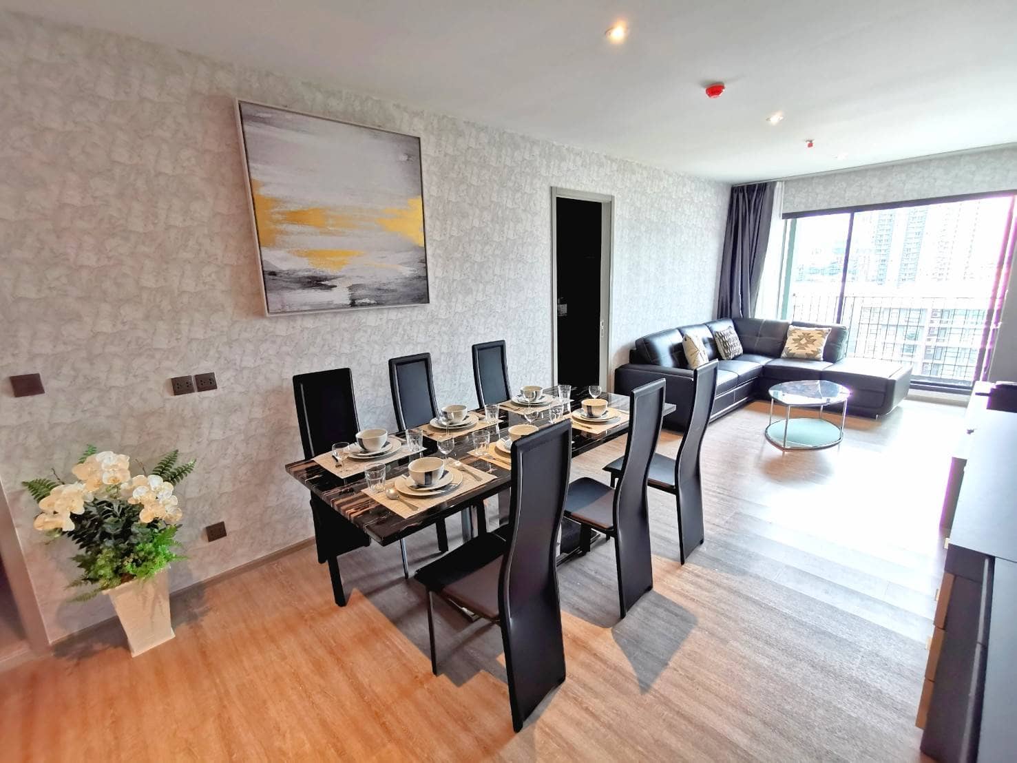 Rhythm Ekkamai, living room published on the PropertyScout card