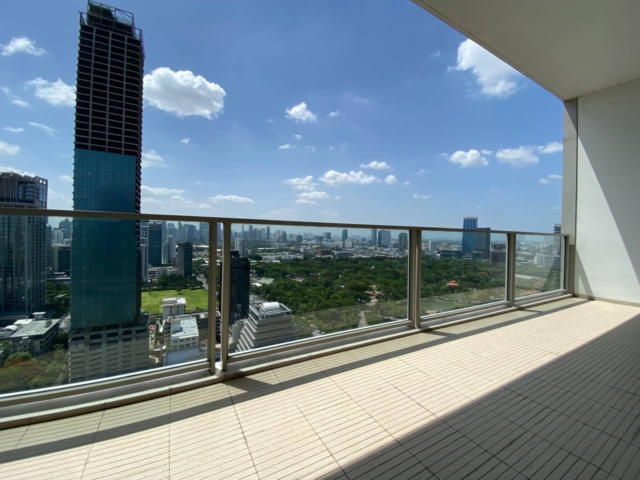 The Rajdamri, balcony published with the listing
