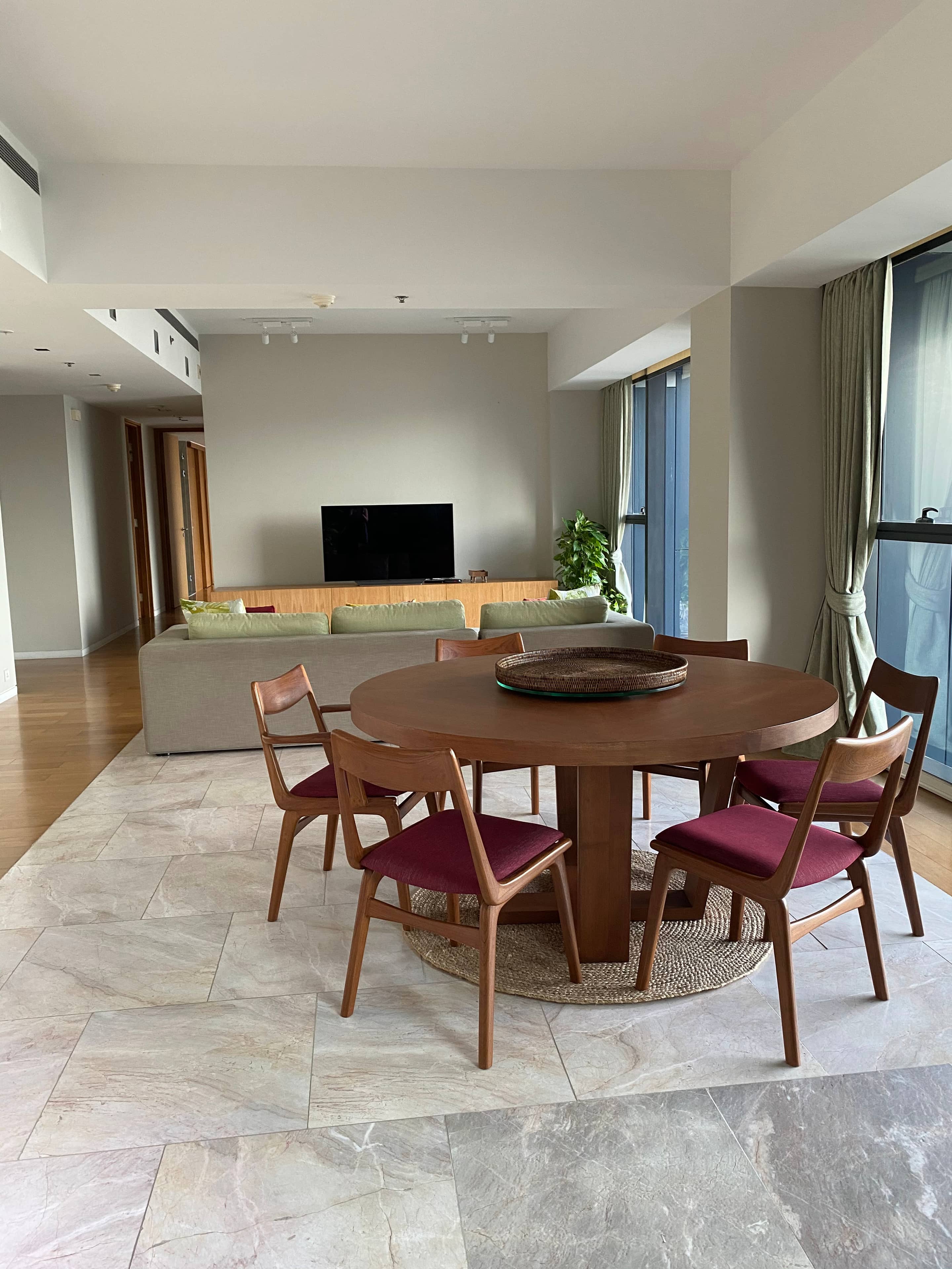The Met Sathorn, living room published on the PropertyScout card