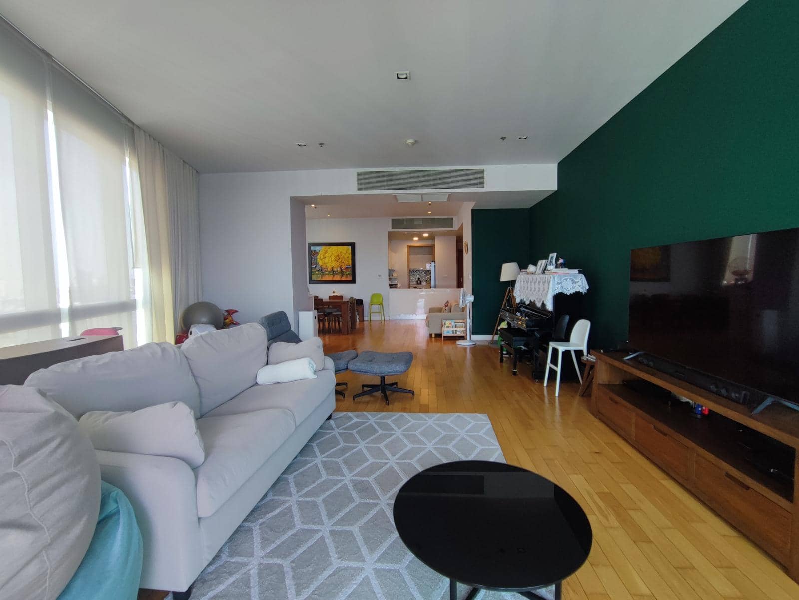 Millennium Residence, unit published on the PropertyScout card