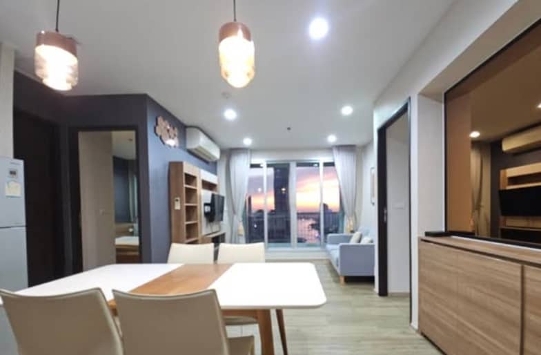 Rhythm Sathorn, living room published on the PropertyScout card
