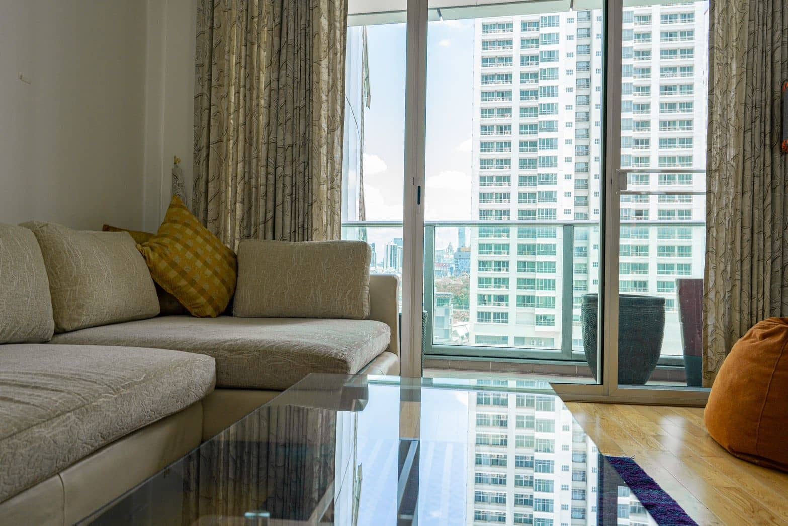 Millennium Residence, unit published on the PropertyScout card
