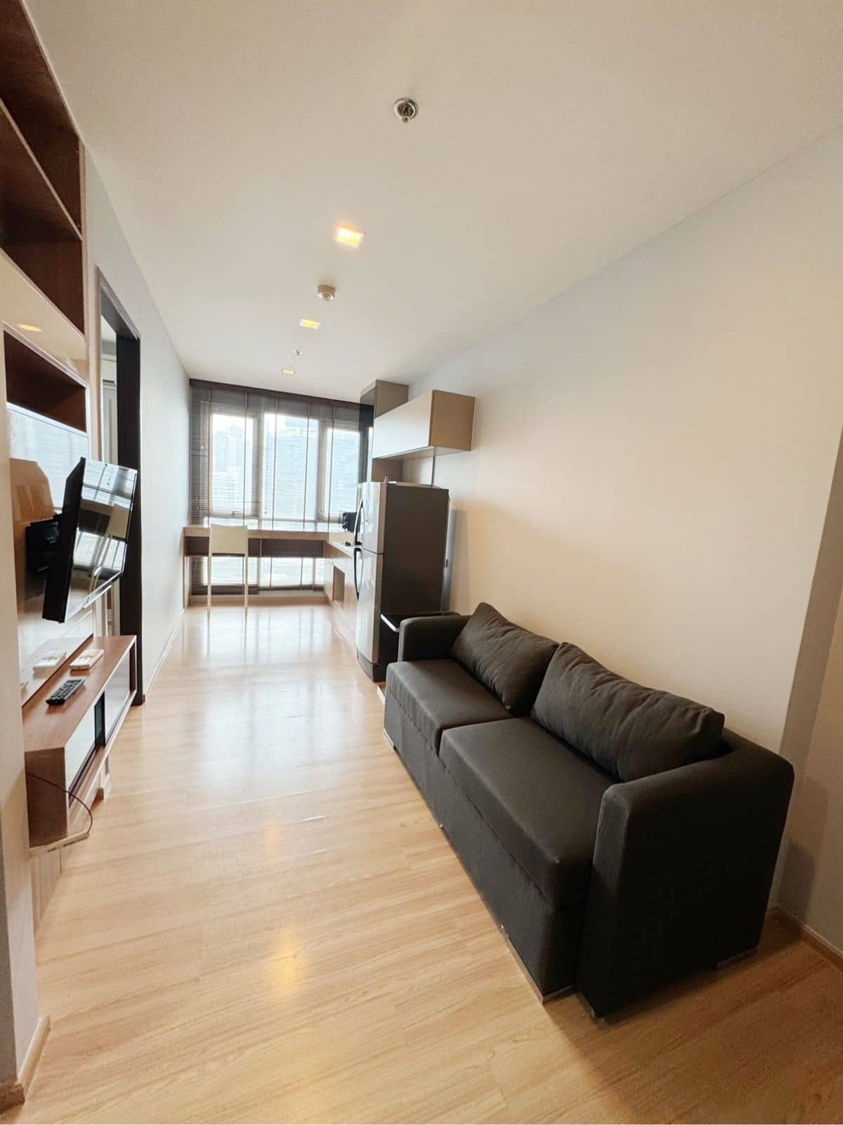 Rhythm Sathorn, living room published on the PropertyScout card