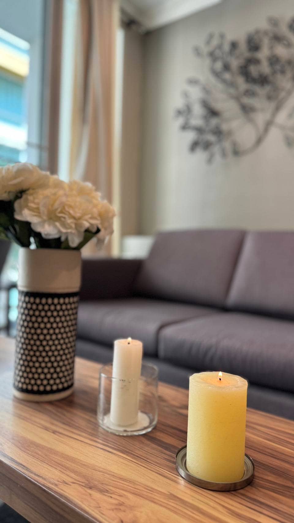 Baan Siri Sukhumvit 10, living room published on the PropertyScout card