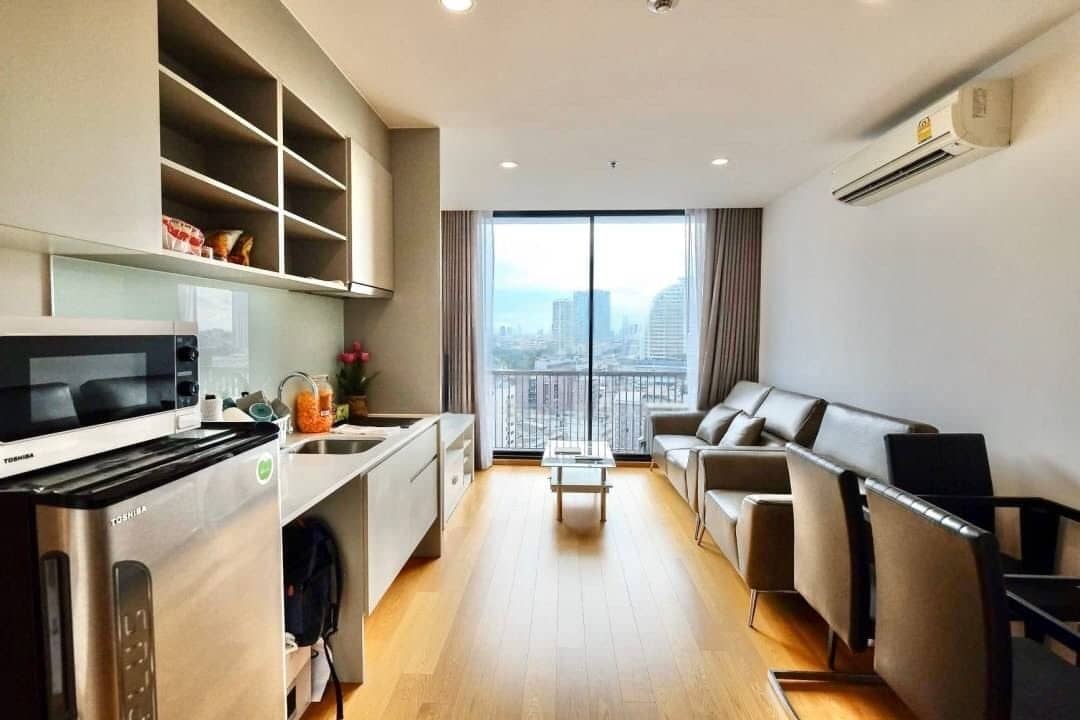 Noble Revo Silom, living room published on the PropertyScout card