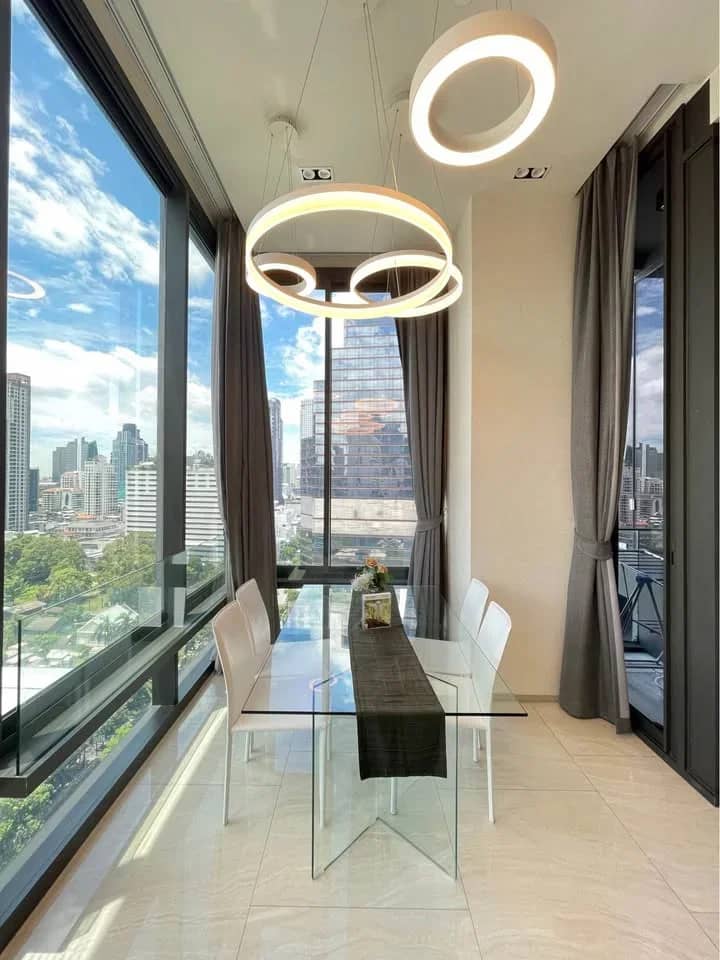 Ashton Silom, unit published with the listing
