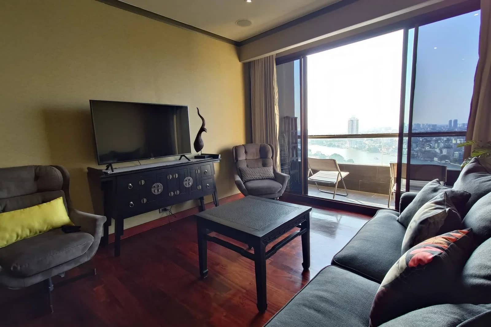 Ban Chao Phraya Condo, living room published on the PropertyScout card