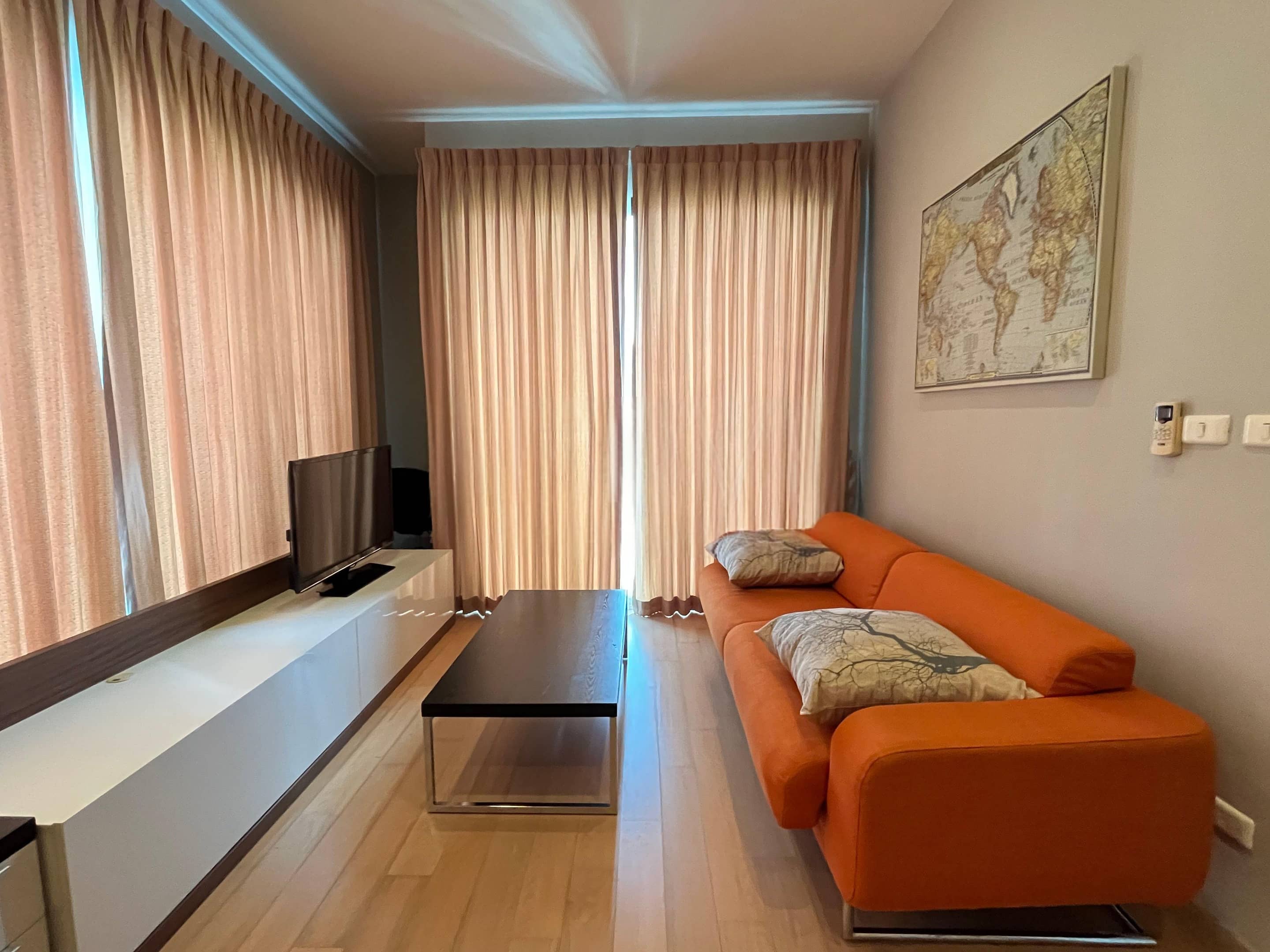 Noble Reveal Ekamai, living room published on the PropertyScout card
