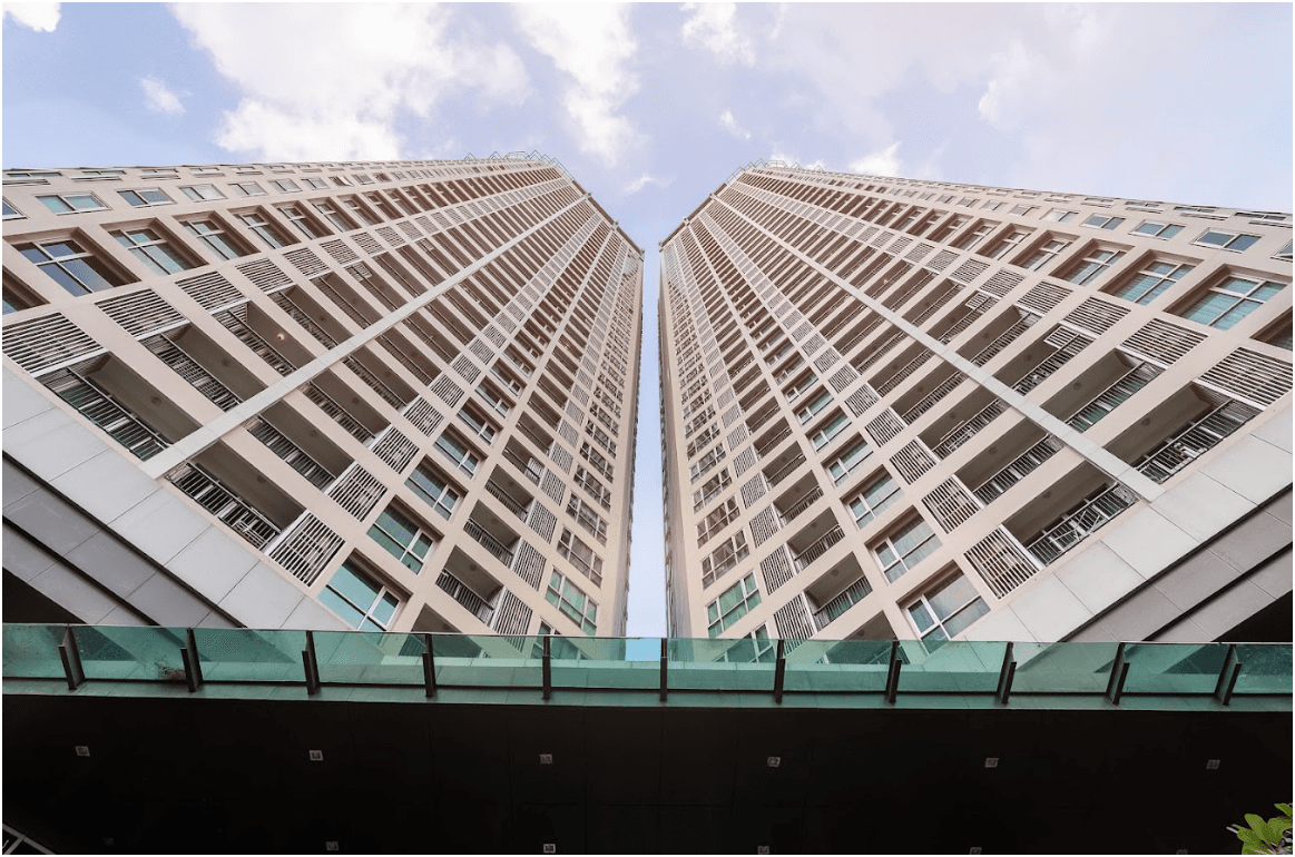 Rhythm Sathorn, building published on the PropertyScout card